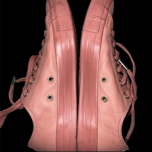 RARE Limited Edition: Leather Converse Nude Collection Unisex​​ - Picture 3 of 8